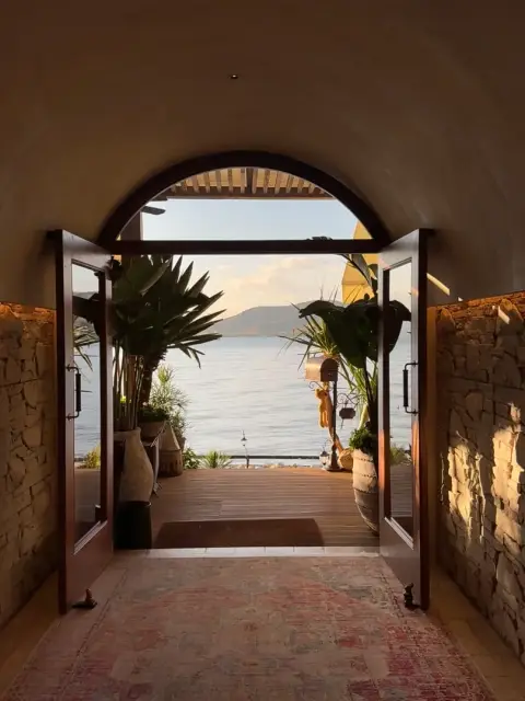 潘潘海景餐厅